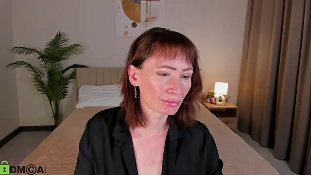 gracekellyyy online show from May 23, 3:56 am
