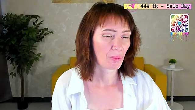 gracekellyyy online show from May 28, 3:59 am