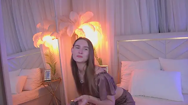 LillianYoung online show from May 30, 9:28 am