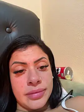 belababyy online show from May 21, 11:23 pm