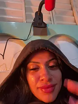 belababyy online show from July 15, 11:26 am