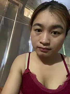 Cute-Sexyy online show from May 9, 3:34 am