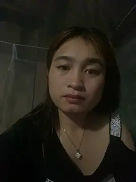 Cute-Sexyy online show from May 12, 2:14 pm