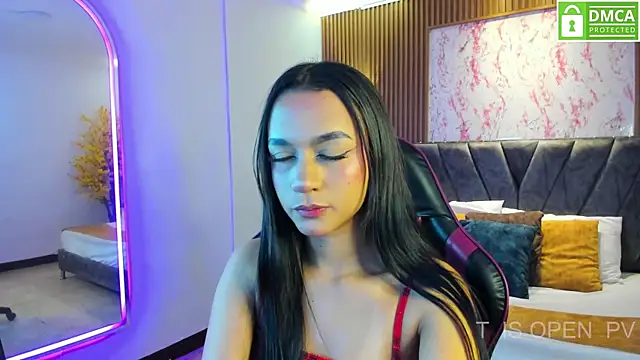 Aisha Vex online show from May 15, 11:50 am