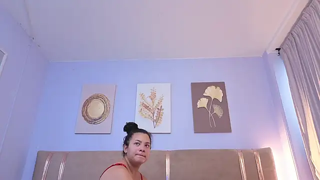 SofiaMartiinez online show from May 30, 1:41 pm