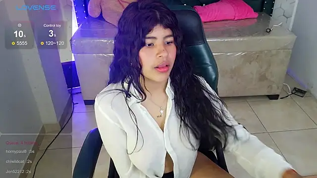 Snapshot of Mia_kittie_m chatting on May 16, 7:49 am Mia kittie m online show from May 16, 7:49 am