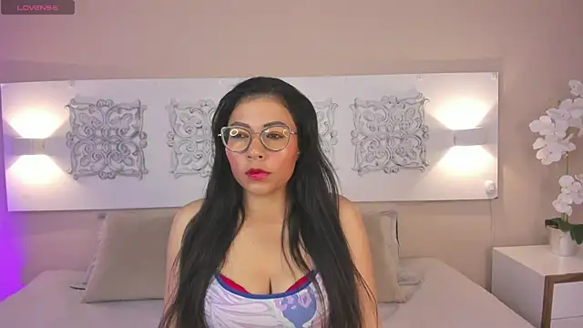 Snapshot of anastasiagreymist_ chatting on May 16, 3:03 am anastasiagreymist online show from May 16, 3:03 am
