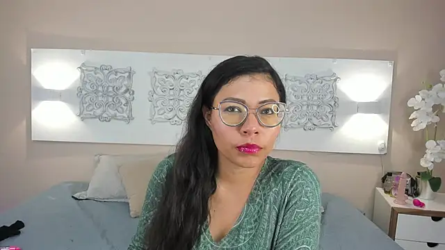 Snapshot of anastasiagreymist_ chatting on May 25, 3:45 am anastasiagreymist online show from May 25, 3:45 am