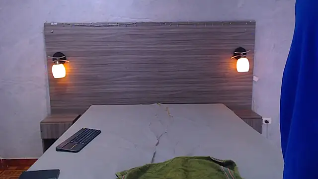 Dilan Hall online show from May 29, 7:34 pm