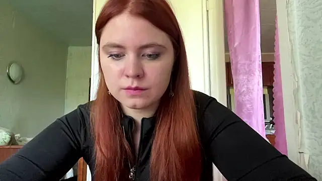 Snapshot of Violette_Iguina chatting on May 21, 8:10 am Violette Iguina online show from May 21, 8:10 am