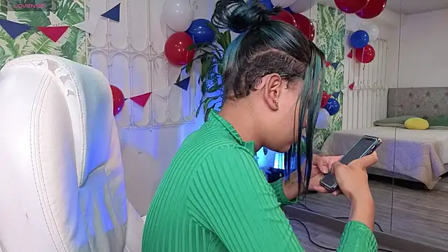 baby julieta00 online show from July 9, 11:58 am