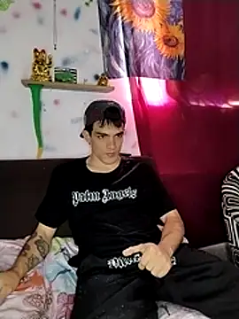 Maykiinn online show from May 27, 6:16 pm