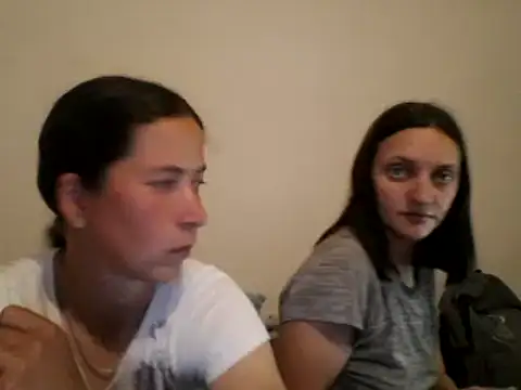 Snapshot of DanicaFey chatting on June 19, 4:55 pm DanicaFey online show from June 19, 4:55 pm