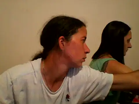Snapshot of DanicaFey chatting on July 10, 6:32 pm DanicaFey online show from July 10, 6:32 pm