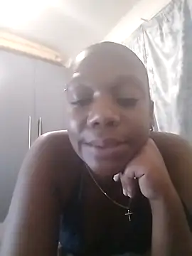 Snapshot of INNOCENTSLUT25 chatting on May 26, 9:22 pm INNOCENTSLUT25 online show from May 26, 9:22 pm