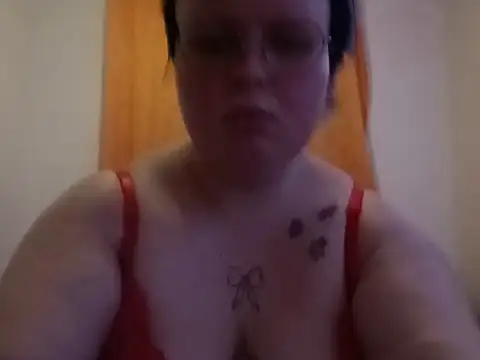 Snapshot of Maylamayla chatting on July 14, 7:41 pm Maylamayla online show from July 14, 7:41 pm