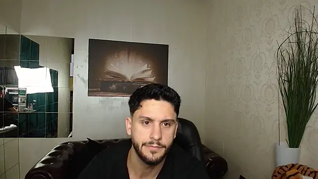 TroyWadee online show from May 22, 4:30 am