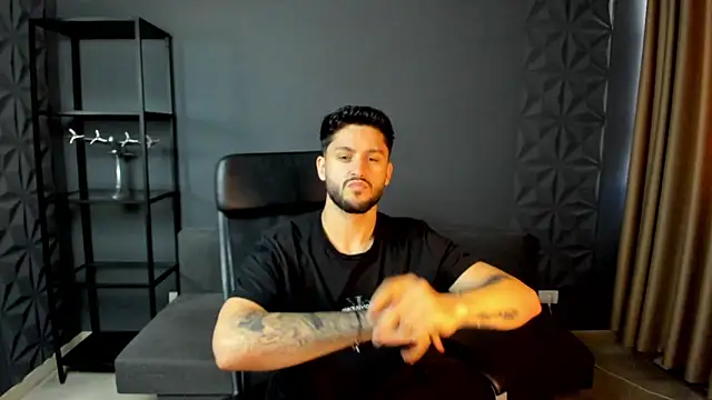 TroyWadee online show from May 27, 4:53 am