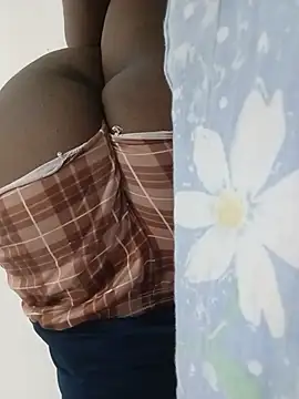 momspretty online show from May 18, 12:29 am