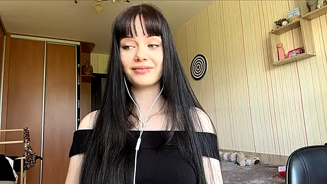 CharmaineElles online show from May 28, 2:47 pm