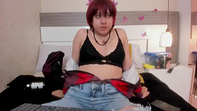 Snapshot of Bj_Olivine chatting on May 13, 7:55 pm Bj Olivine online show from May 13, 7:55 pm