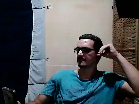 DouglasBr22 online show from May 10, 8:03 pm