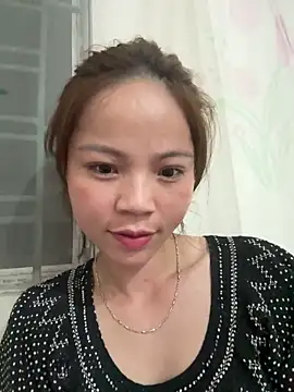Snapshot of duby006 chatting on May 13, 4:37 pm duby006 online show from May 13, 4:37 pm