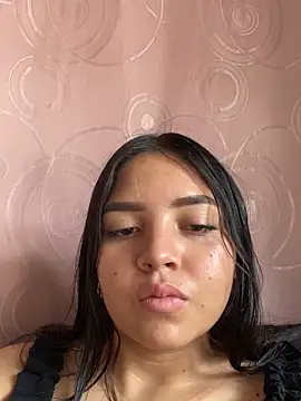 Snapshot of babyy_pervert chatting on May 12, 4:59 pm babyy pervert online show from May 12, 4:59 pm