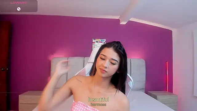 Snapshot of Littlee_Mia chatting on May 24, 11:59 am Littlee Mia online show from May 24, 11:59 am