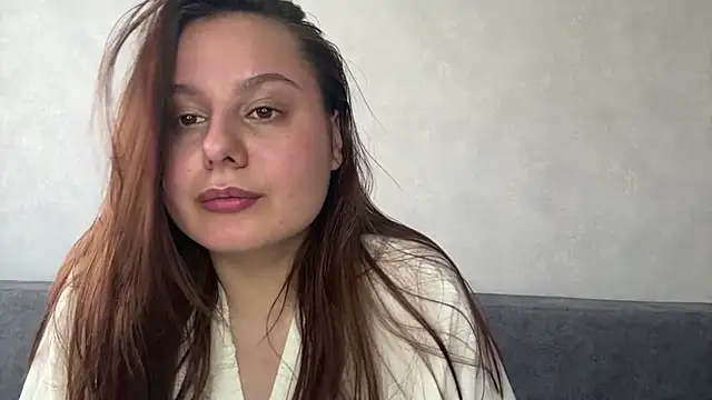 MaiaEnnist online show from May 17, 10:33 am