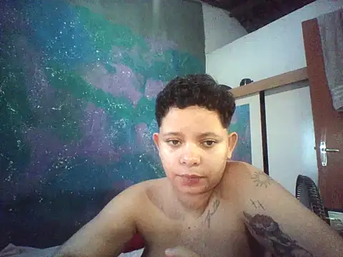 Snapshot of ZayaPoisonIvy chatting on May 12, 8:06 pm ZayaPoisonIvy online show from May 12, 8:06 pm