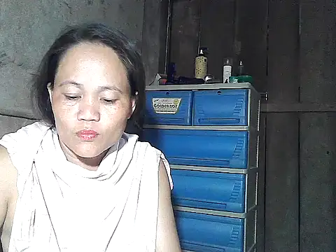 Snapshot of wet_pussypinay22 chatting on May 22, 11:05 am wet pussypinay22 online show from May 22, 11:05 am
