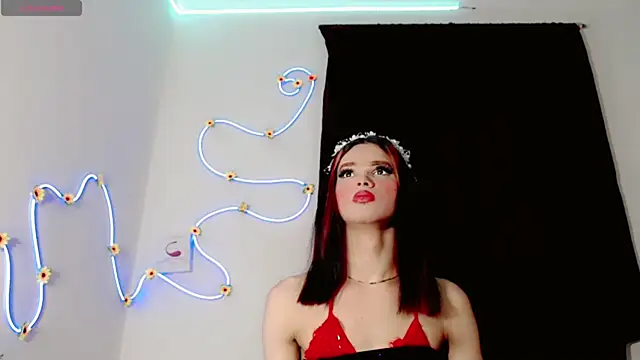 everlin 01 online show from May 18, 7:52 pm