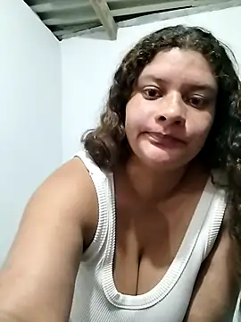Snapshot of Mara_lopez21 chatting on May 17, 1:25 am Mara lopez21 online show from May 17, 1:25 am