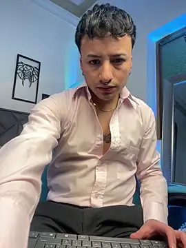 Dereck Klain online show from May 29, 7:56 pm