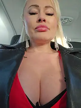 MILFBARBY online show from March 29, 7:30 am