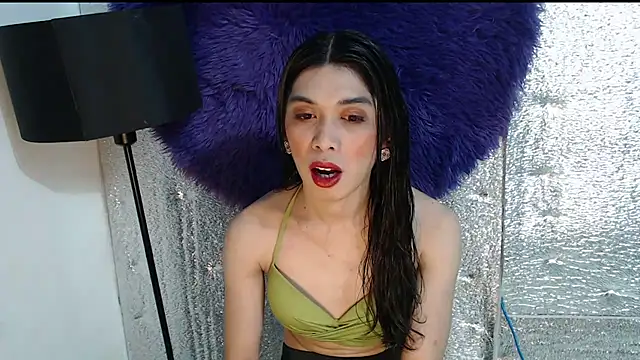 Snapshot of RoseAmarie chatting on May 16, 12:04 pm RoseAmarie online show from May 16, 12:04 pm