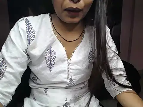 Snapshot of Mahi_Verma chatting on May 27, 7:27 am Mahi Verma online show from May 27, 7:27 am