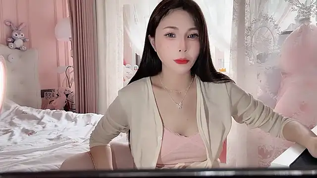 Snapshot of Aisssss- chatting on May 30, 9:39 am Aisssss- online show from May 30, 9:39 am