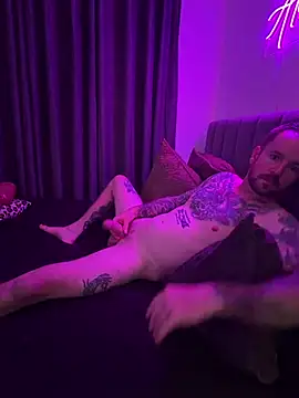 NaughtyAsian25 online show from July 8, 9:47 am