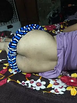 Snapshot of telugu_modal_divya1234 chatting on May 25, 4:35 pm telugu modal divya1234 online show from May 25, 4:35 pm