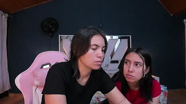 Soffy and Emily online show from July 9, 12:09 pm