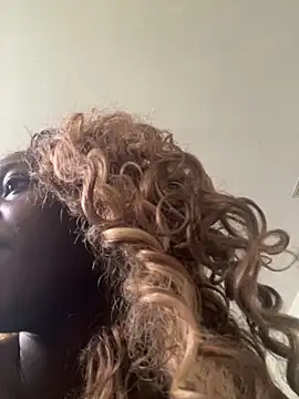 Snapshot of BlaqueBarbee chatting on May 31, 12:56 pm BlaqueBarbee online show from May 31, 12:56 pm