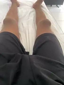 xxxmartinsy online show from May 16, 4:06 pm