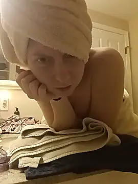 daddys girl333 online show from May 21, 2:07 am