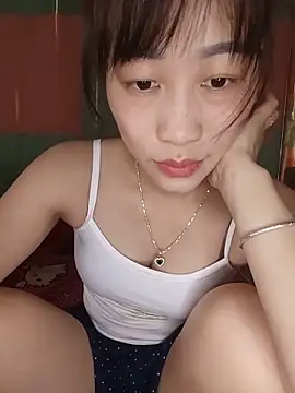 Snapshot of Logii_x chatting on May 17, 4:54 am Logii x online show from May 17, 4:54 am