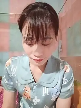 Snapshot of Logii_x chatting on May 29, 3:32 pm Logii x online show from May 29, 3:32 pm
