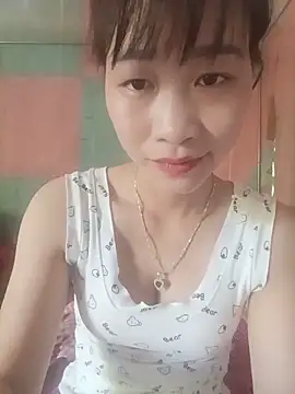 Snapshot of Logii_x chatting on May 31, 10:00 am Logii x online show from May 31, 10:00 am