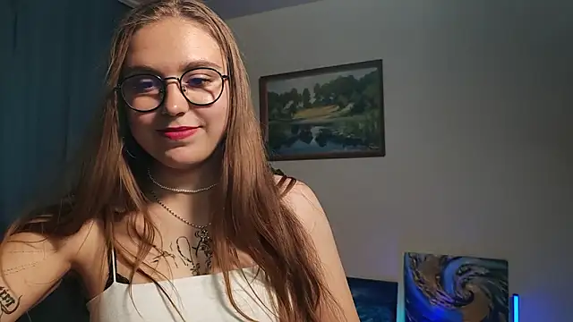 DainaCampagnini online show from June 17, 9:38 pm