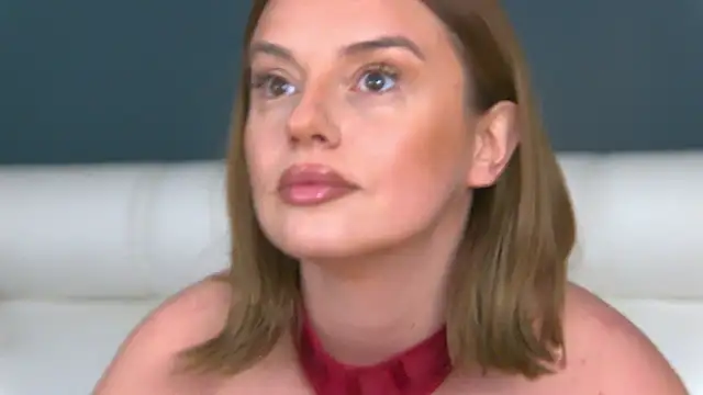 Snapshot of NataliaVice chatting on May 15, 4:19 am NataliaVice online show from May 15, 4:19 am